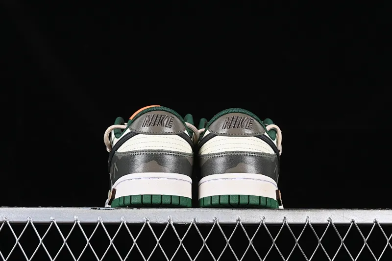 All Categories Nk SB Dunk Series Nk SB Dunk Low Low-top sneakers Nk Dunk Low Panda Prank-Wildness Ore SB strap low-top casual sneakers DD1391-300